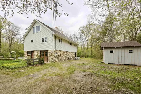 249 Chestnut Hill Road New Boston NH 03070
