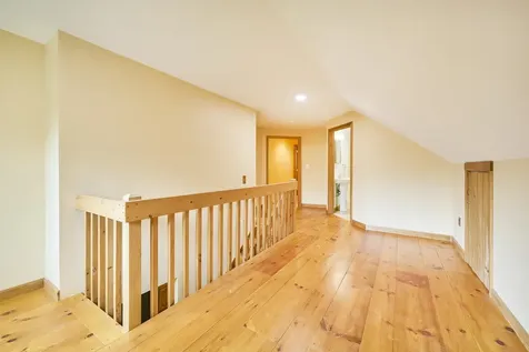 249 Chestnut Hill Road New Boston NH 03070