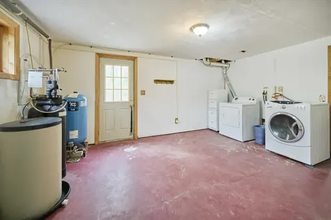 249 Chestnut Hill Road New Boston NH 03070