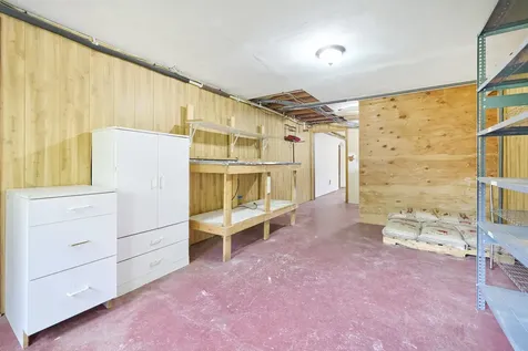 249 Chestnut Hill Road New Boston NH 03070