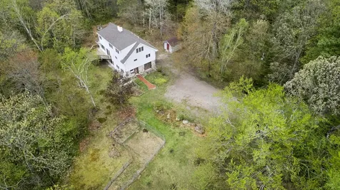 249 Chestnut Hill Road New Boston NH 03070