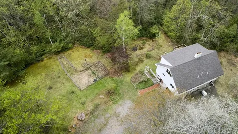 249 Chestnut Hill Road New Boston NH 03070