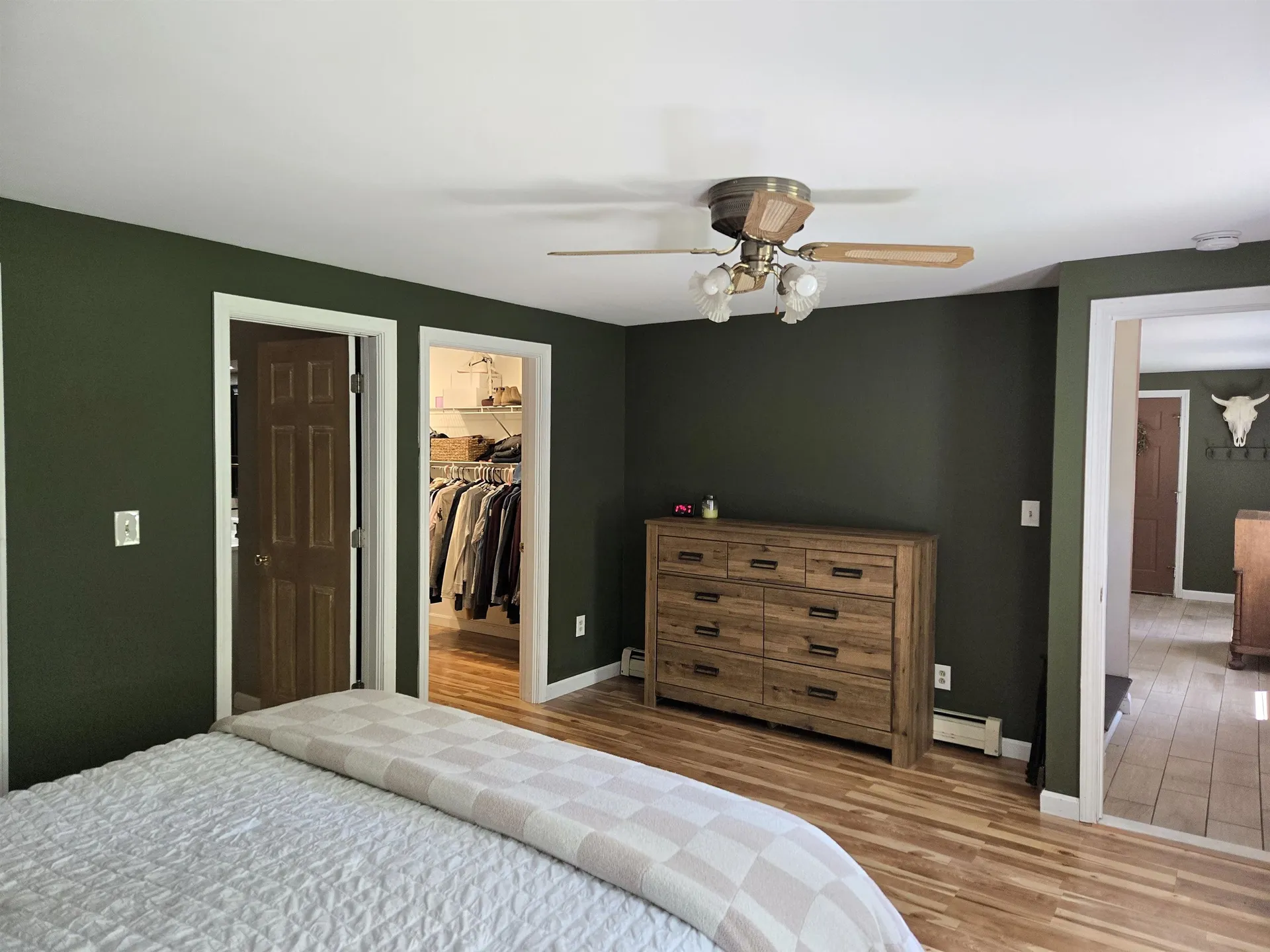 27 Parade Road Deerfield NH 03037