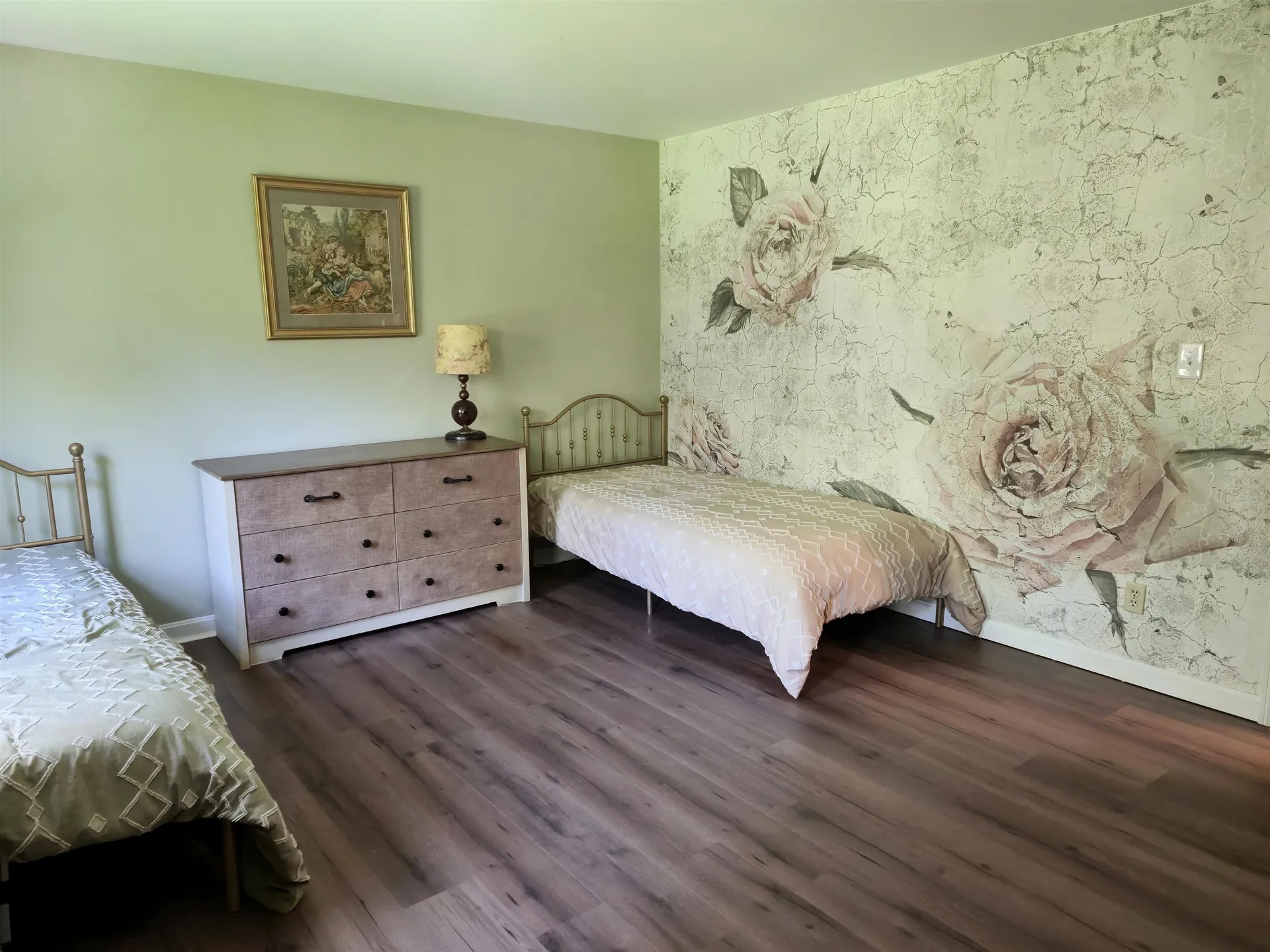 27 Parade Road Deerfield NH 03037