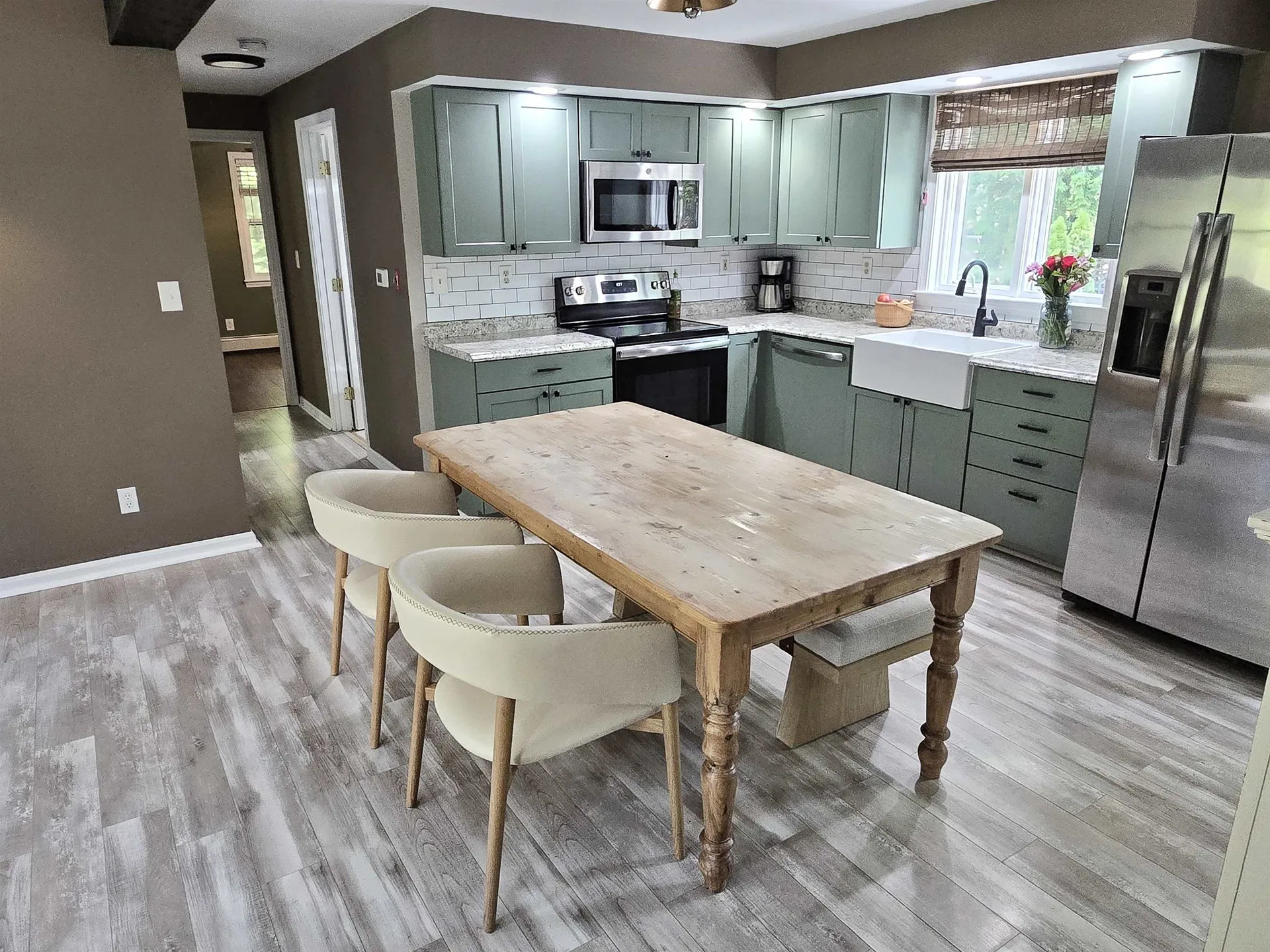 27 Parade Road Deerfield NH 03037