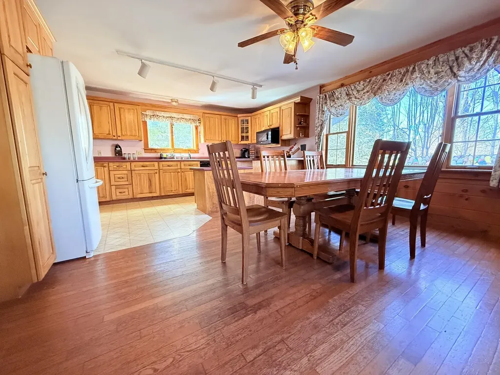 17 Spencer Avenue Claremont NH 03743