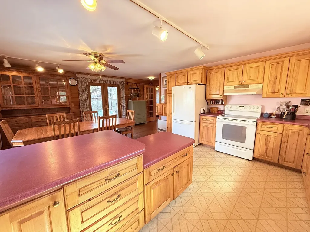 17 Spencer Avenue Claremont NH 03743