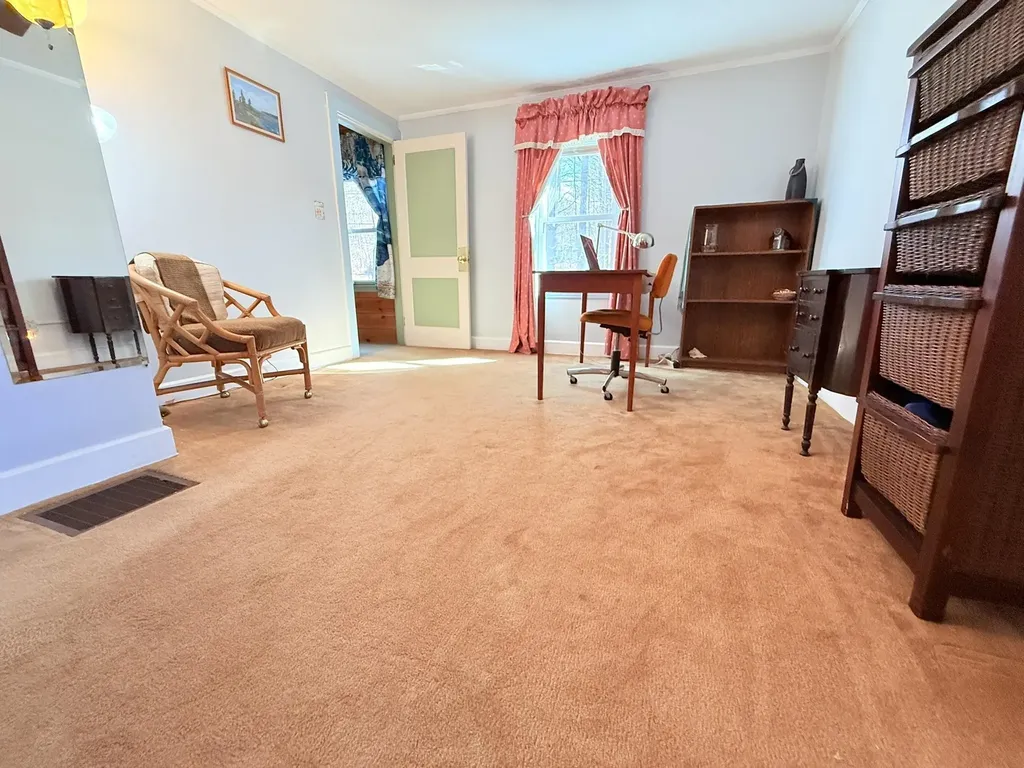 17 Spencer Avenue Claremont NH 03743