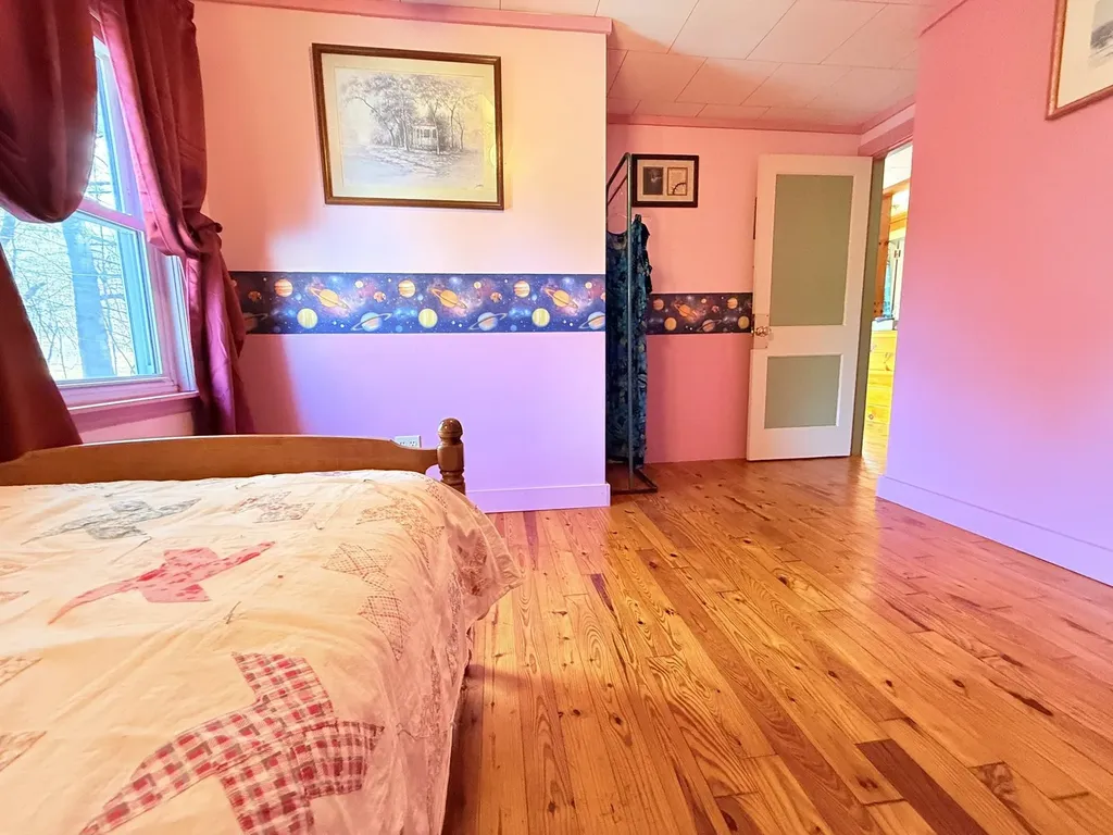 17 Spencer Avenue Claremont NH 03743