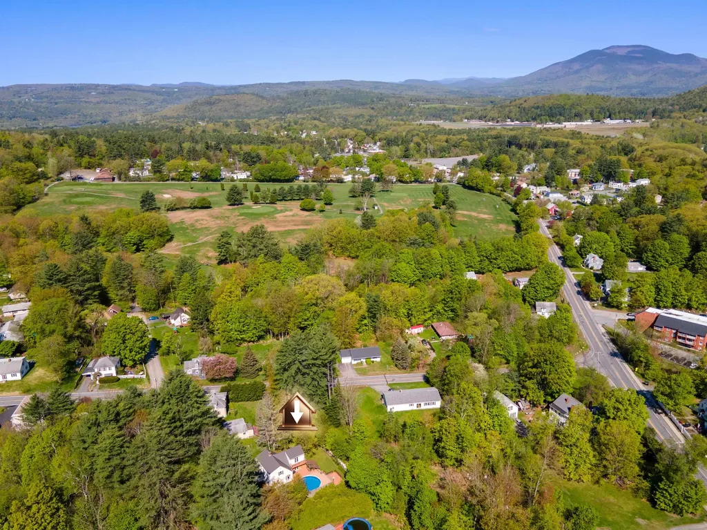 17 Spencer Avenue Claremont NH 03743