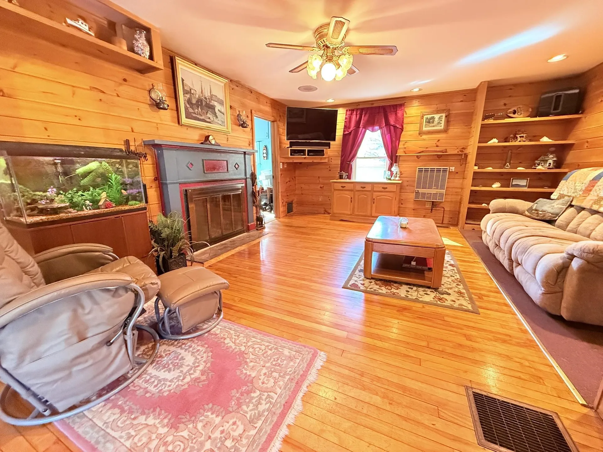 17 Spencer Avenue Claremont NH 03743