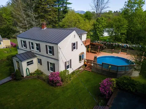 17 Spencer Avenue Claremont NH 03743