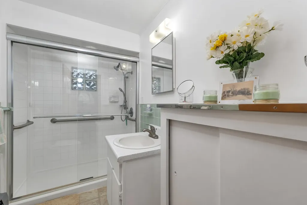 291 Nh Route 25 Warren NH 03279