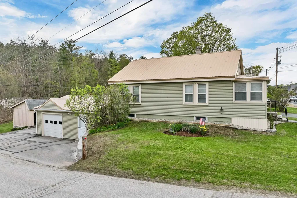 291 Nh Route 25 Warren NH 03279