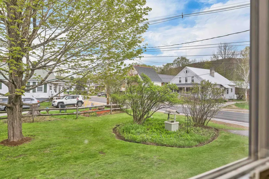 291 Nh Route 25 Warren NH 03279