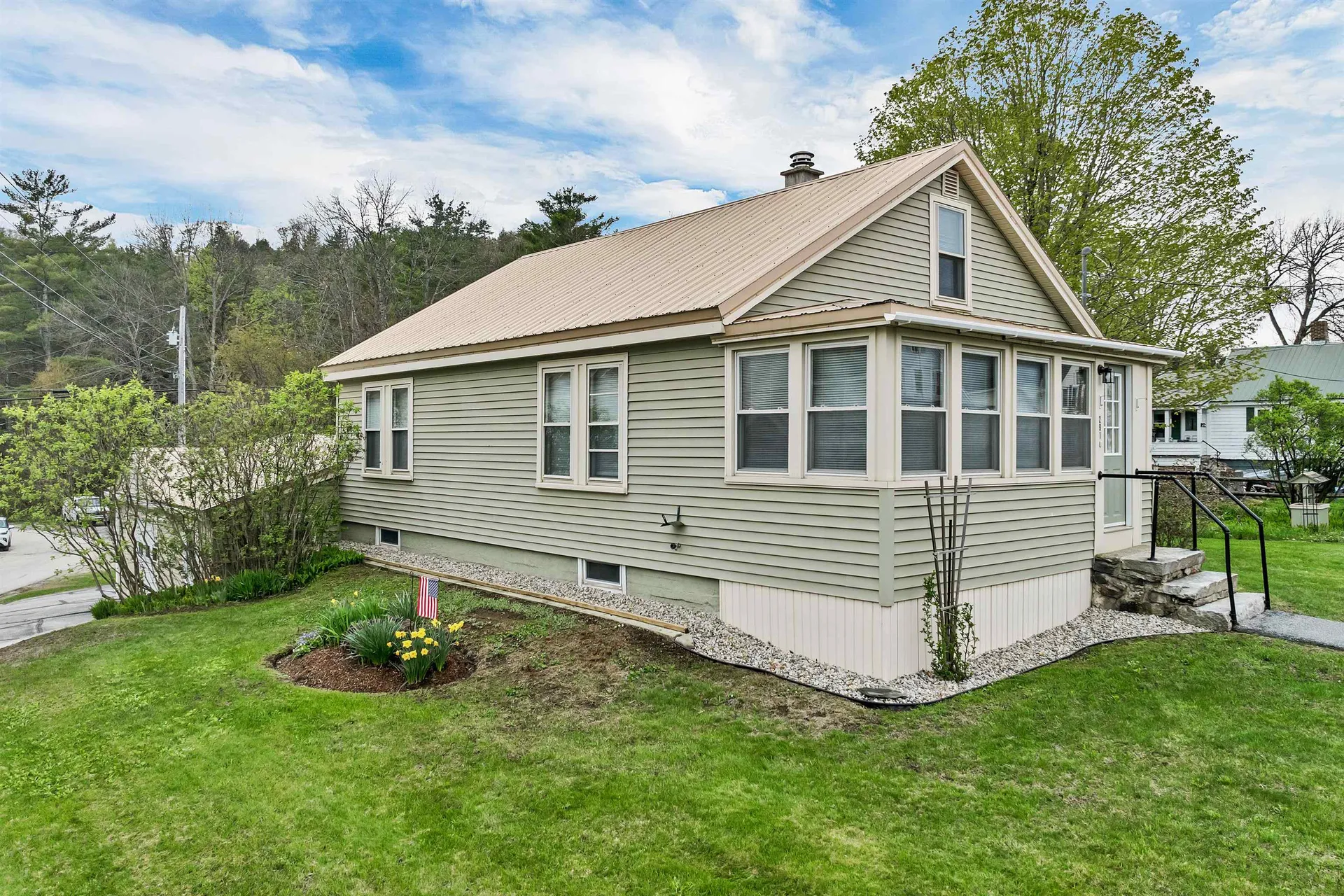 291 Nh Route 25 Warren NH 03279