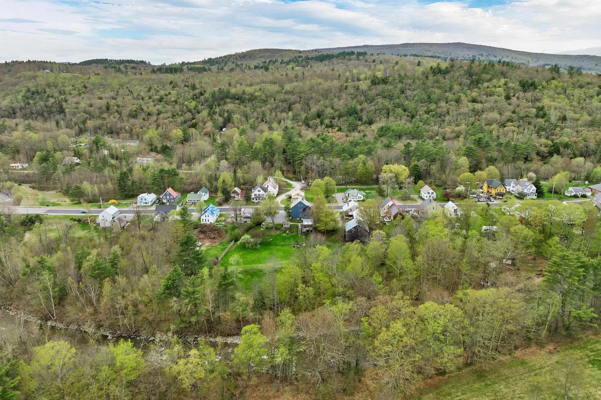 291 Nh Route 25 Warren NH 03279