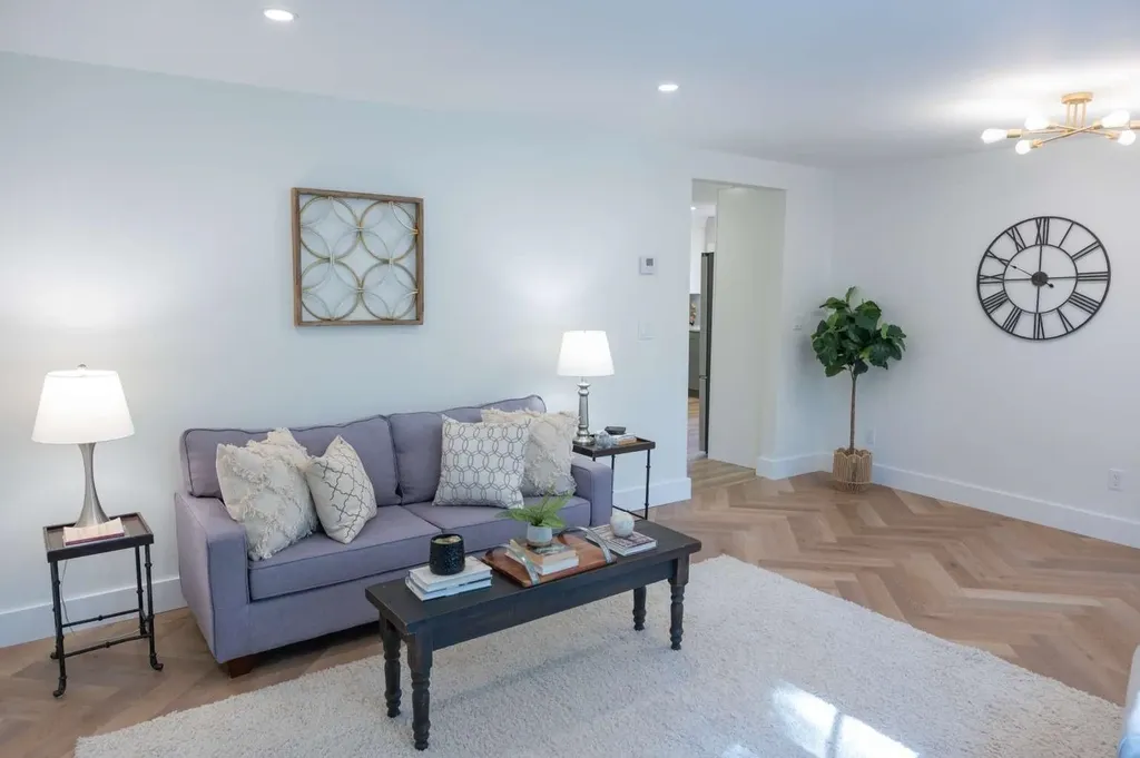 5 Wentworth Drive Newton NH 03858