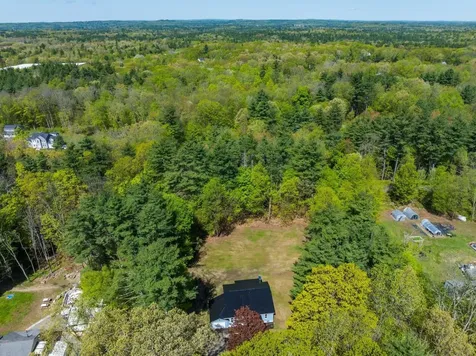 5 Wentworth Drive Newton NH 03858