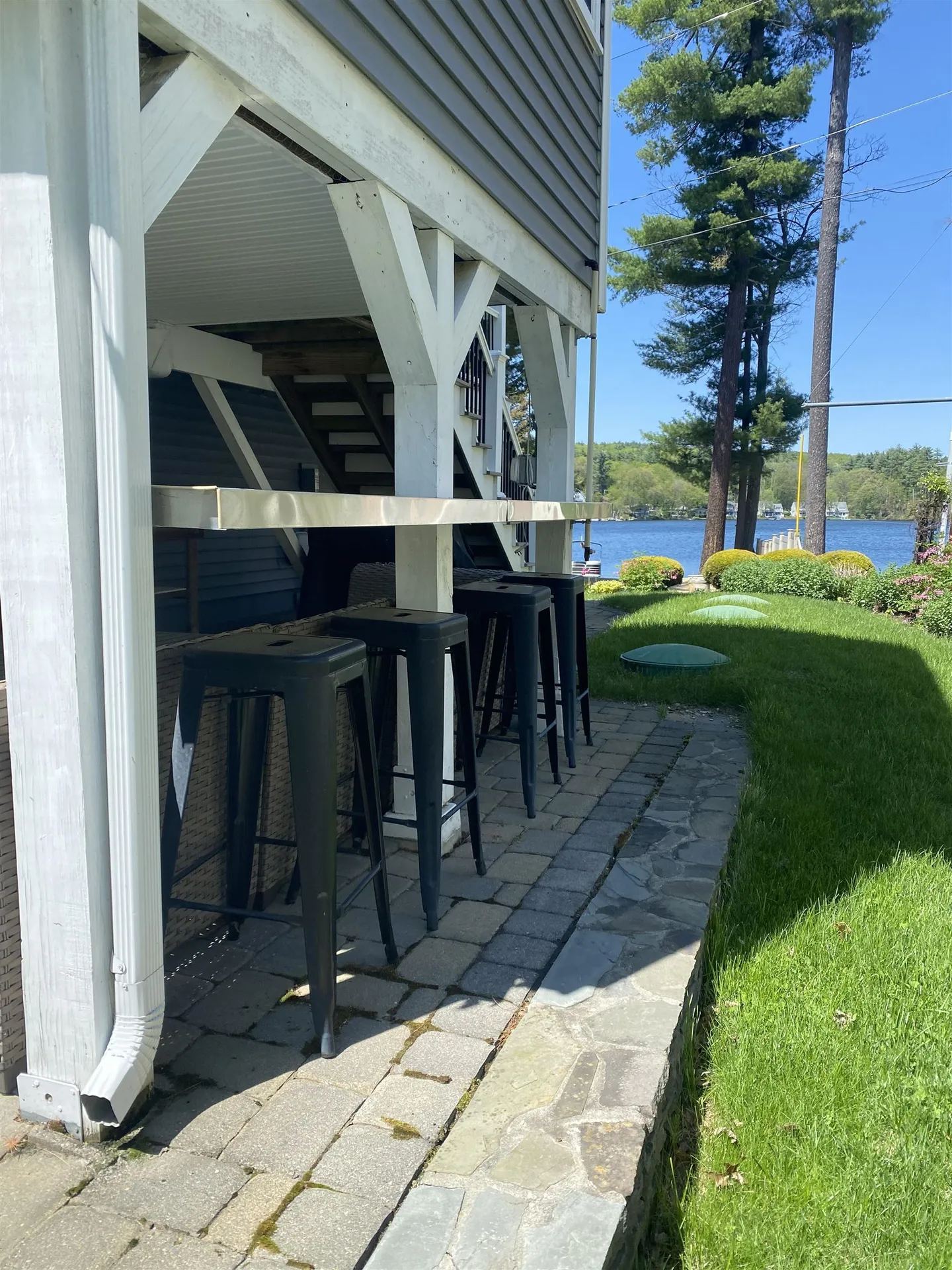 23 Walkeys Road Windham NH 03087
