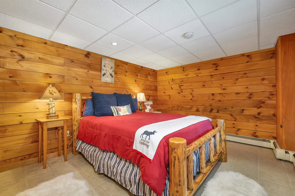 86 Bradford Lane Barnstead NH 03225