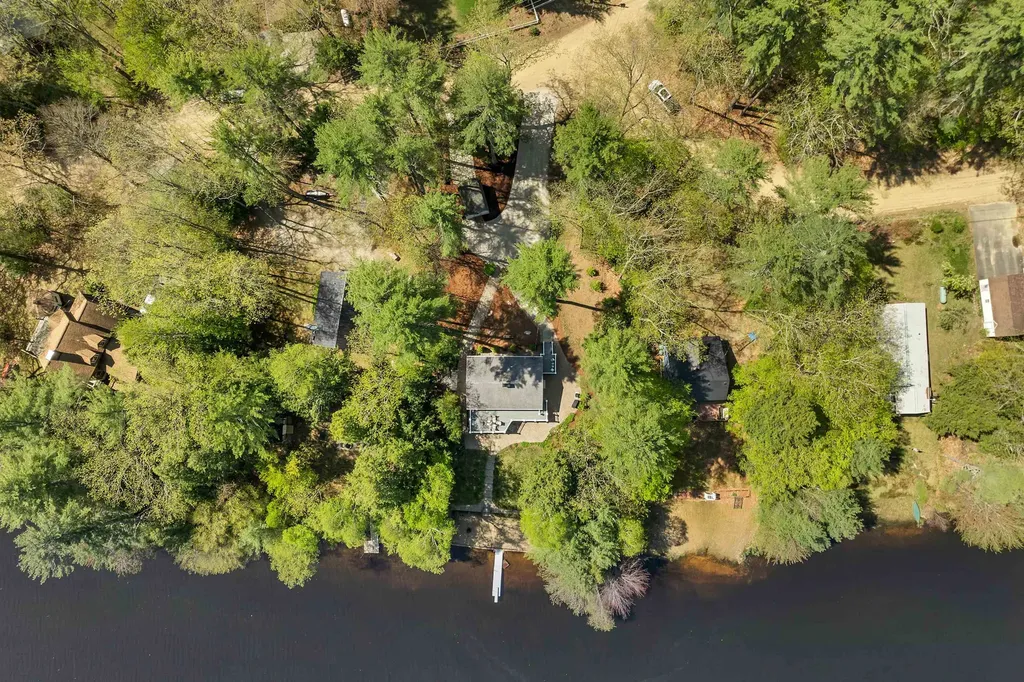 86 Bradford Lane Barnstead NH 03225