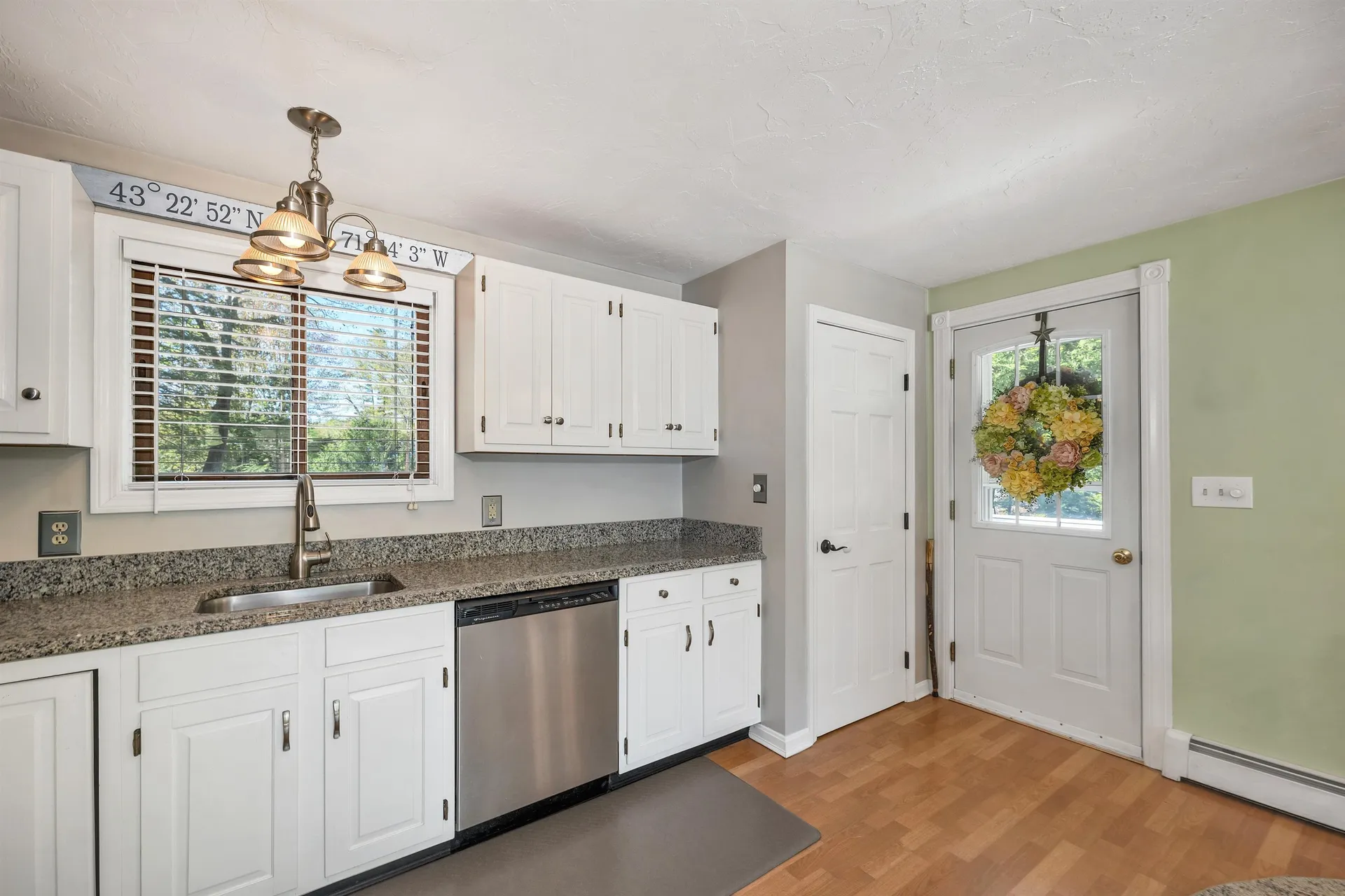 86 Bradford Lane Barnstead NH 03225