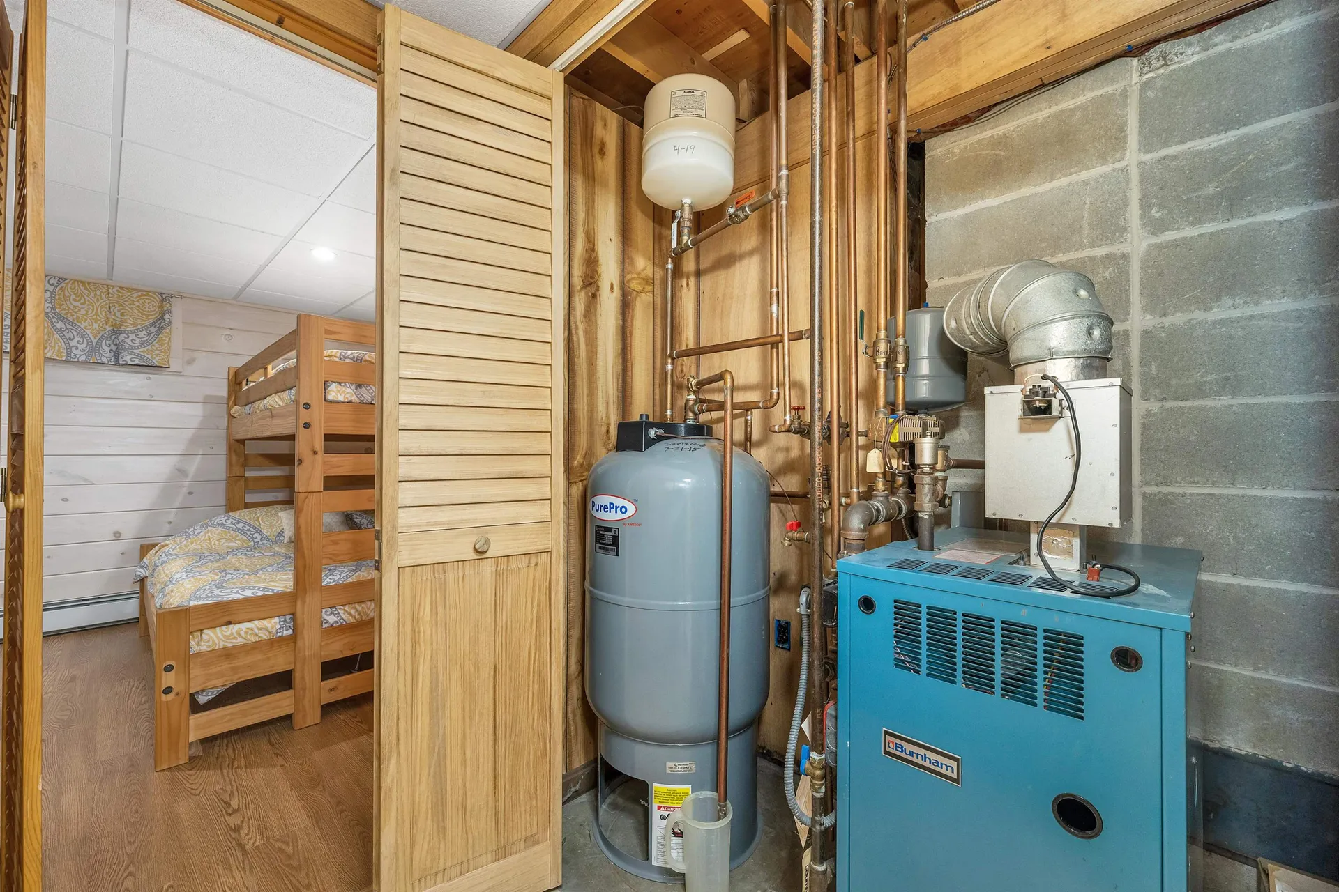 86 Bradford Lane Barnstead NH 03225