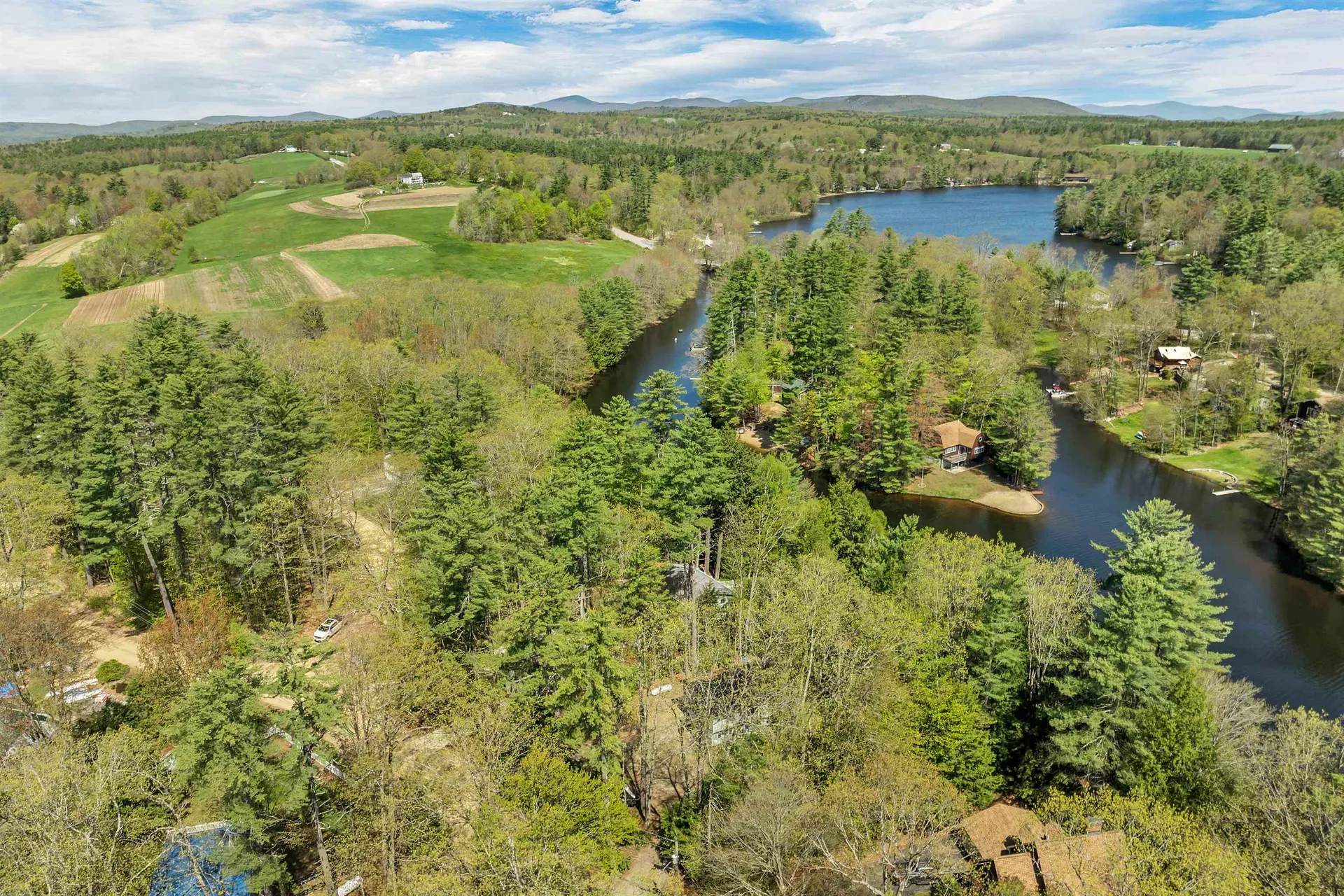 86 Bradford Lane Barnstead NH 03225