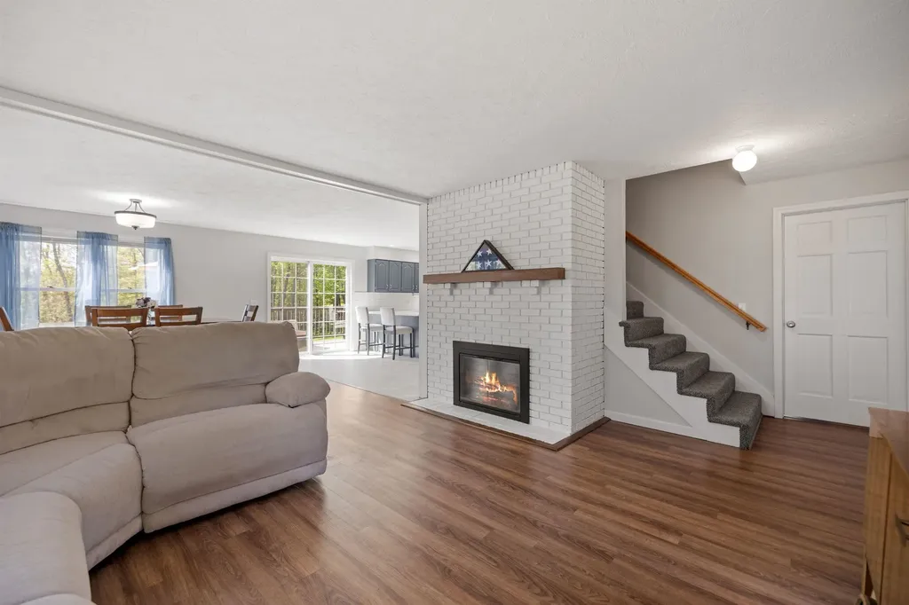 45 Bow Lake Road Northwood NH 03261