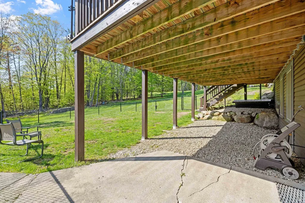45 Bow Lake Road Northwood NH 03261