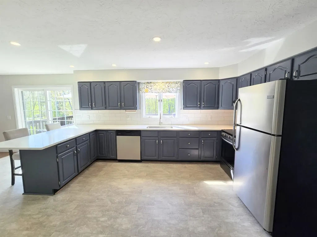 45 Bow Lake Road Northwood NH 03261
