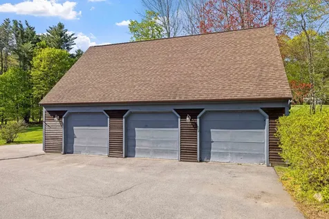 45 Bow Lake Road Northwood NH 03261