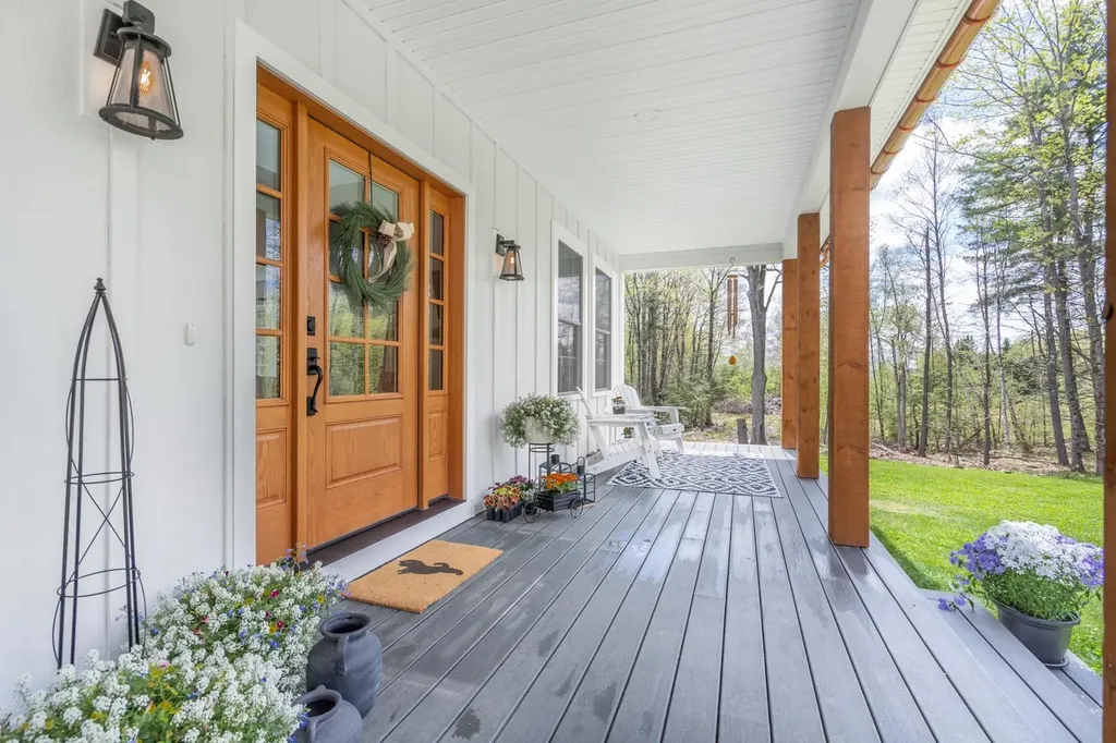 156 Strafford Road Northwood NH 03261