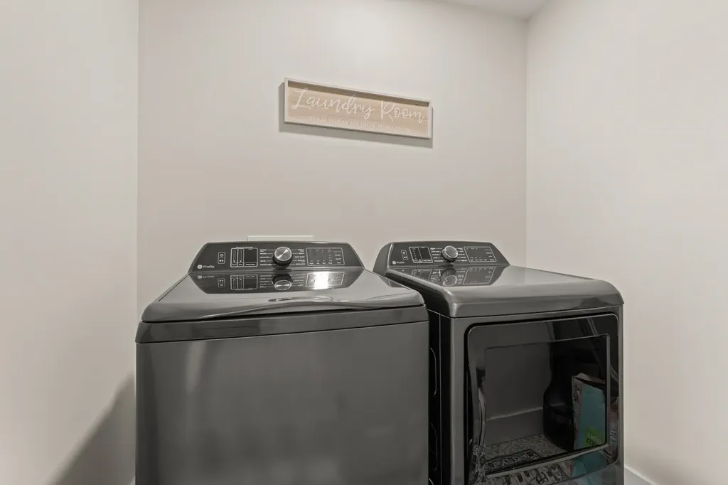 156 Strafford Road Northwood NH 03261