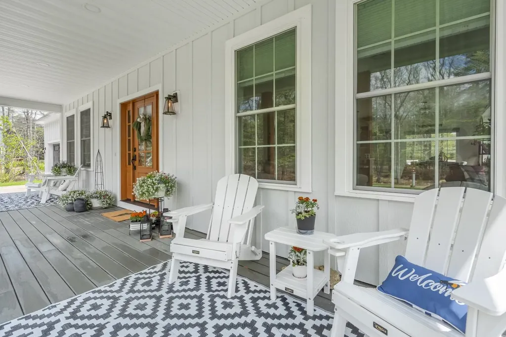 156 Strafford Road Northwood NH 03261