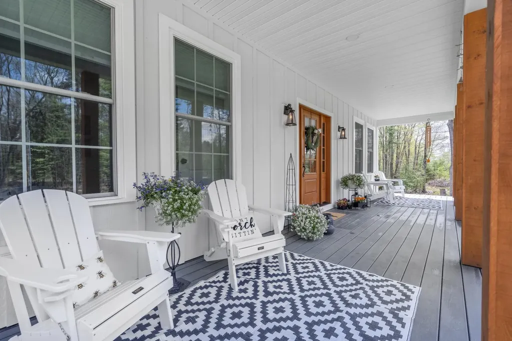 156 Strafford Road Northwood NH 03261