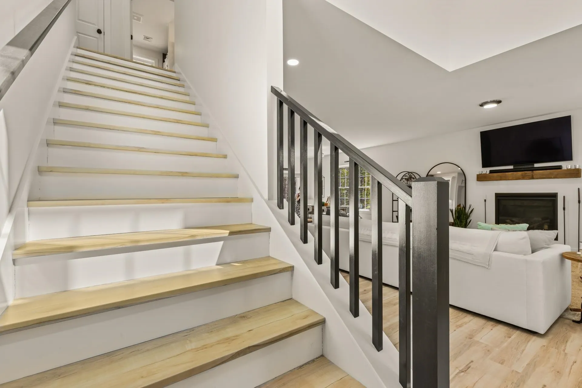 156 Strafford Road Northwood NH 03261