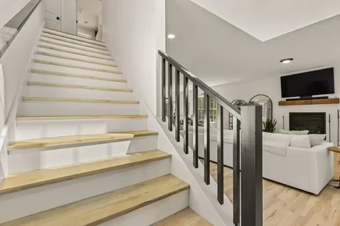 156 Strafford Road Northwood NH 03261