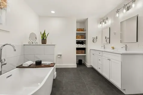 156 Strafford Road Northwood NH 03261