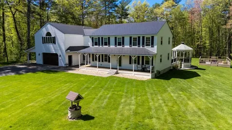 9 Williams Drive Hudson NH 03051