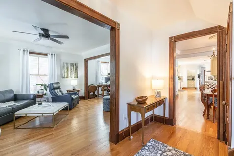 20 Russell Avenue Nashua NH 03060