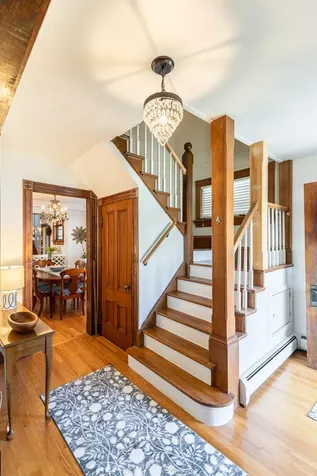 20 Russell Avenue Nashua NH 03060