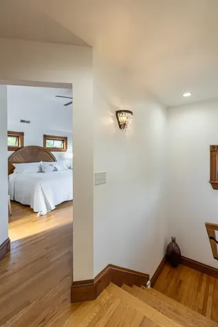 20 Russell Avenue Nashua NH 03060