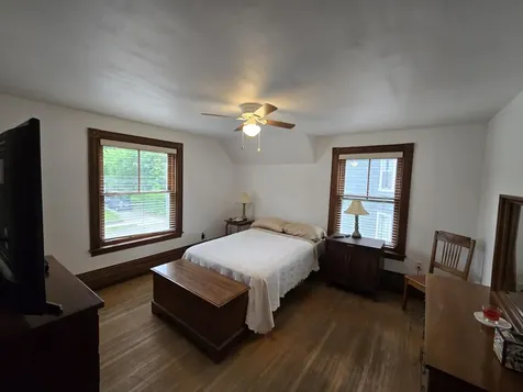 20 Russell Avenue Nashua NH 03060