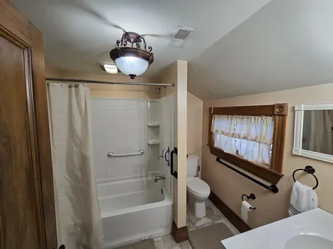20 Russell Avenue Nashua NH 03060