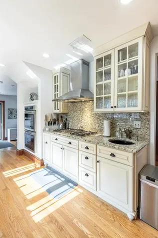 20 Russell Avenue Nashua NH 03060