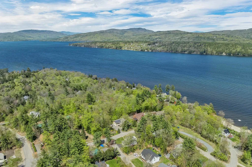 141 Gallahad Lane Bristol NH 03222