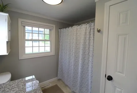 35 Vernon Avenue Rochester NH 03867