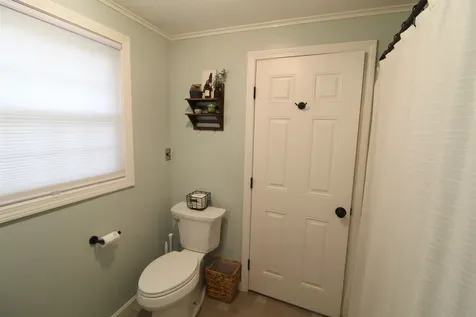 35 Vernon Avenue Rochester NH 03867
